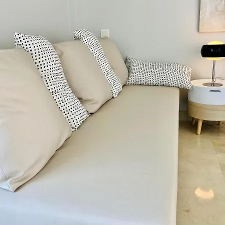 아파트 E18 Primera Linea Playa - Espectacular Duplex, Vistas Unicas- 에스테포나