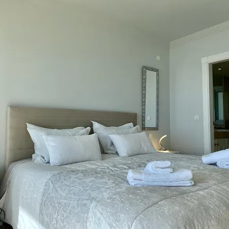 E18 Primera Linea Playa - Espectacular Duplex, Vistas Unicas- 아파트 에스테포나
