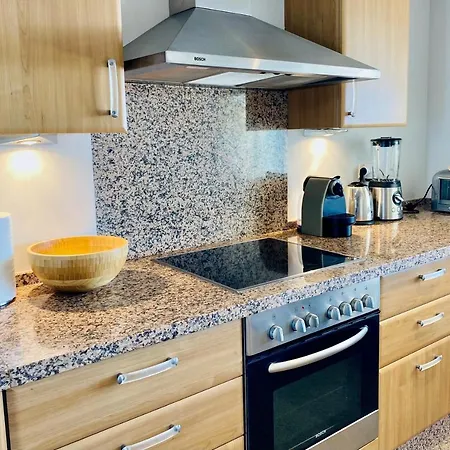 E18 Primera Linea Playa - Espectacular Duplex, Vistas Unicas- *