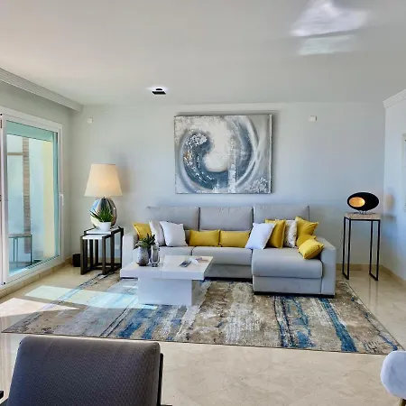 E18 Primera Linea Playa - Espectacular Duplex, Vistas Unicas- *